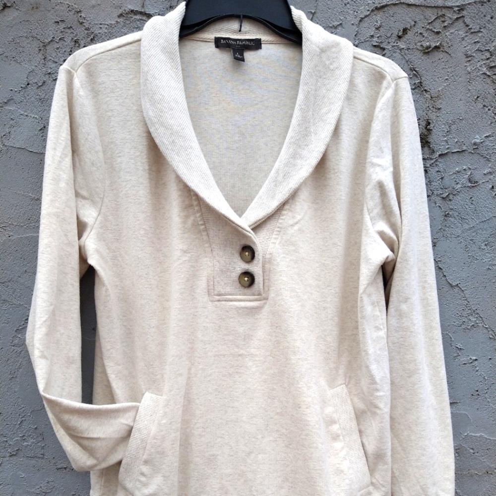 BANANA REPUBLIC PULL OVER.   Lg